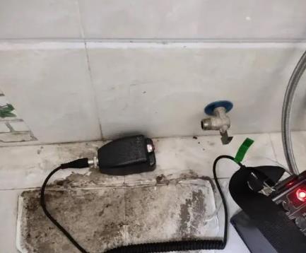 滦南屋顶漏水维修公司分享下卫生间漏水的危害及解决方法